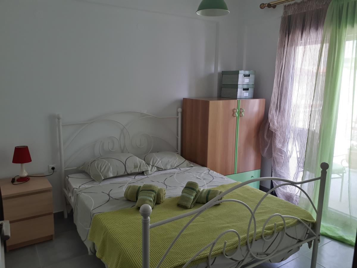 Le Onde Apartment Pefkochori Bagian luar foto
