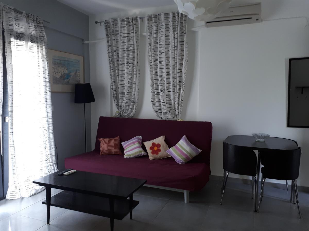 Le Onde Apartment Pefkochori Bagian luar foto