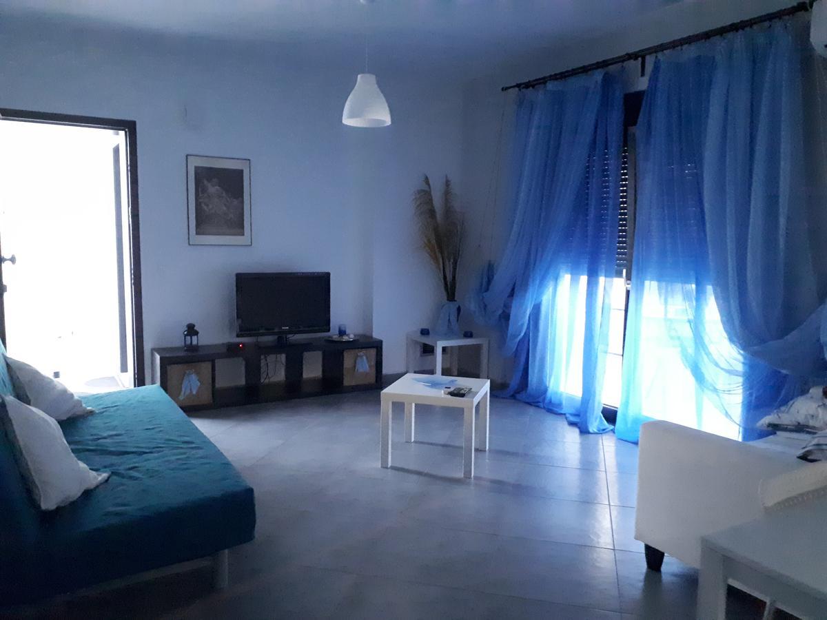 Le Onde Apartment Pefkochori Bagian luar foto