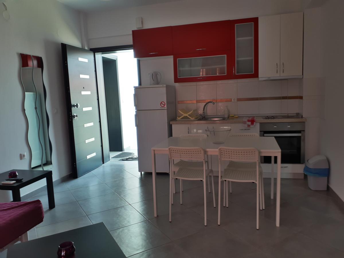 Le Onde Apartment Pefkochori Bagian luar foto