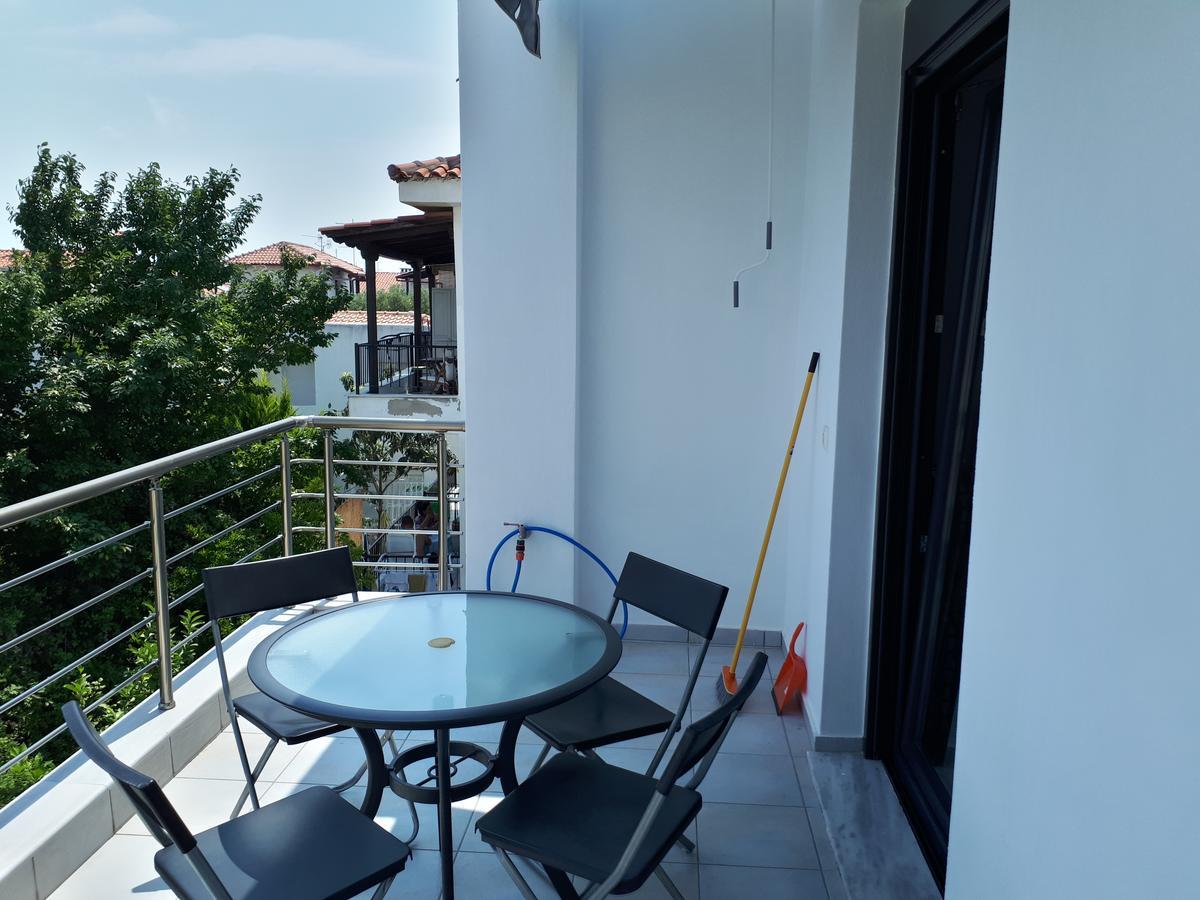 Le Onde Apartment Pefkochori Bagian luar foto